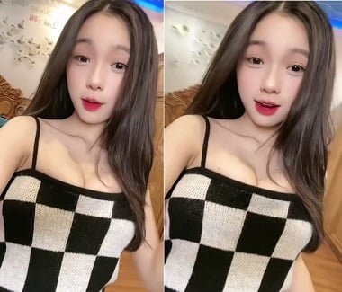 Đụ em phê trong nhà vệ sinh riêng tư