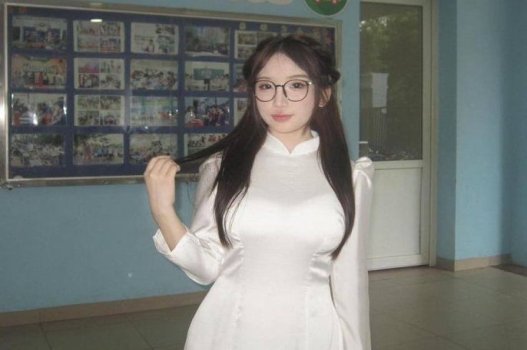 Video sex đồng hồ hoa dâm bướm to