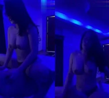 Cô giáo bị mắt cận