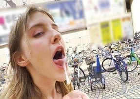 Lộ bức ảnh nhạy cảm của Melody Marks khi khám phá Tokyo