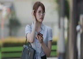 Phóng viên Minami Aizawa đã bị sa vào một cuộc tình đầy cám dỗ và nguy hiểm